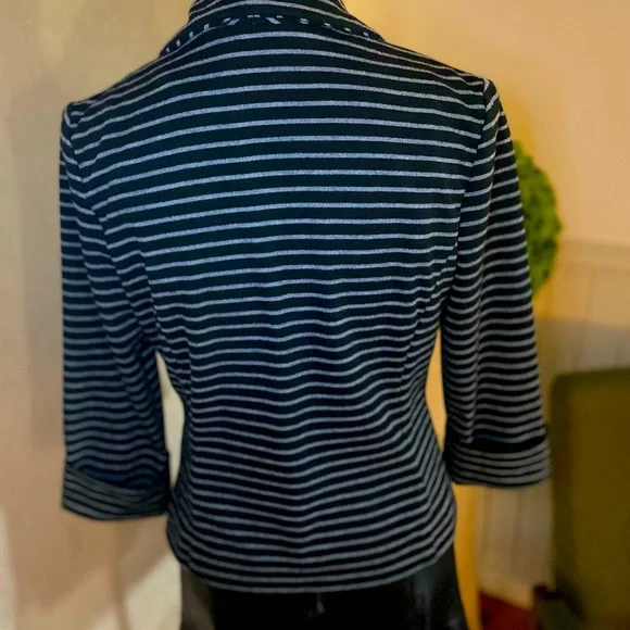 Cynthia Rowley blazer, size S. - Picture 7 of 8